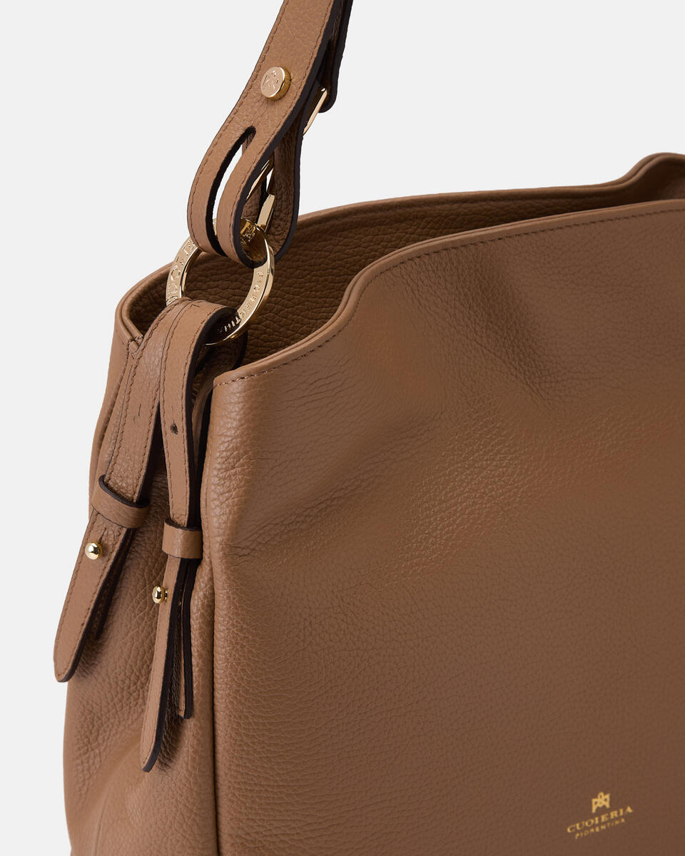 Velvet borsa a spalla grande con tracolla estensibile Desert  - Borse A Spalla - Borse Donna - Borse - Cuoieria Fiorentina