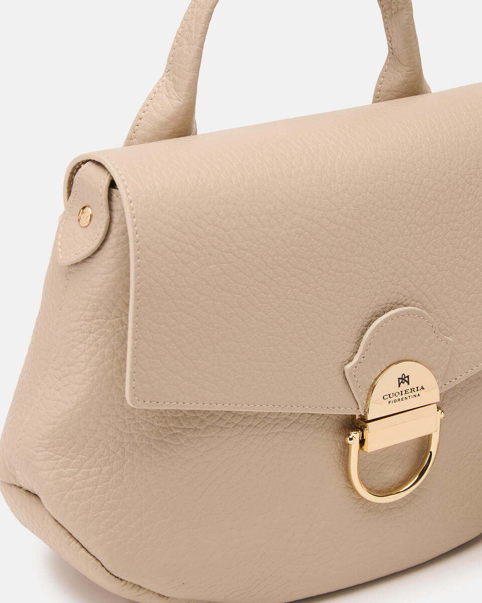Jess small flap bag in pelle Prosecco  - Messenger - Borse Donna - Borse - Cuoieria Fiorentina